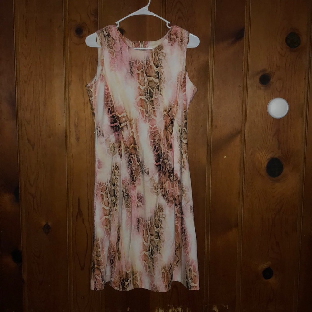 Printed dress